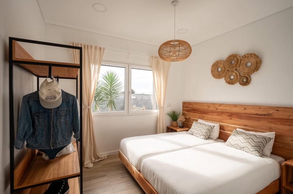 azoresyoga adventure series room1
