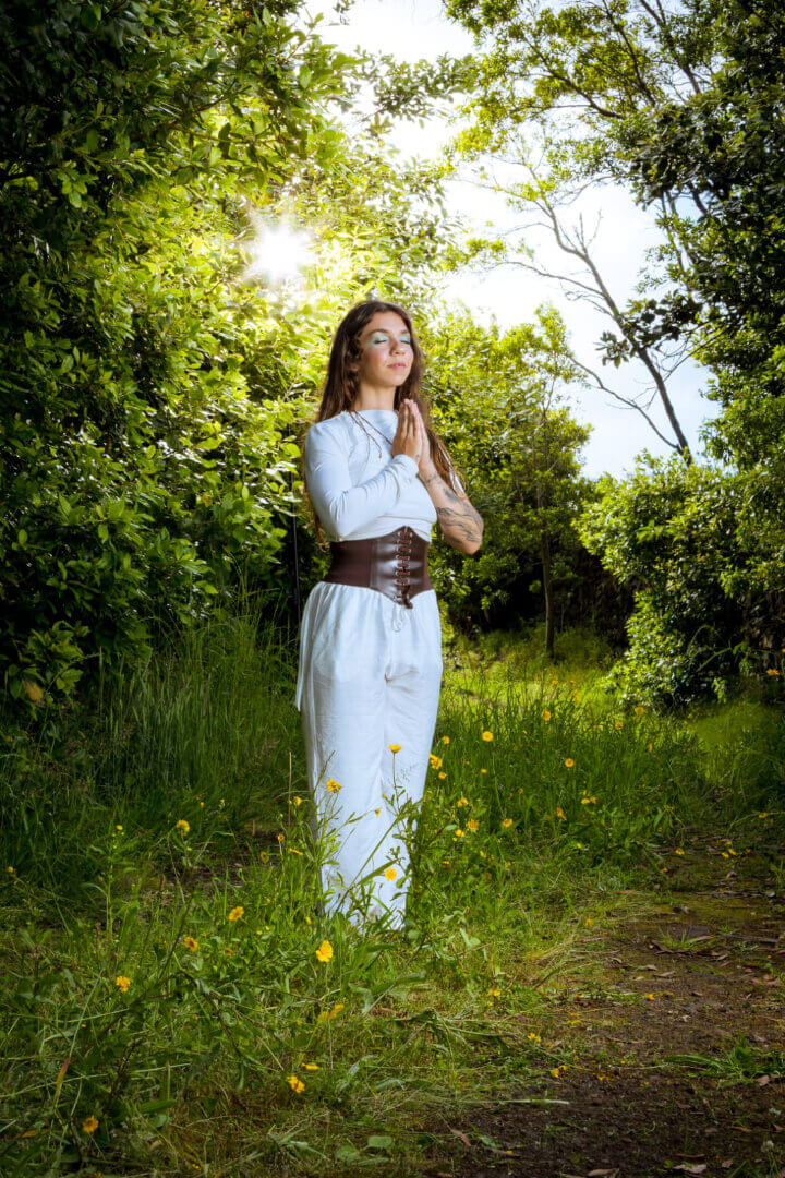 neuza duarte hatha yoga floresta portrait tny
