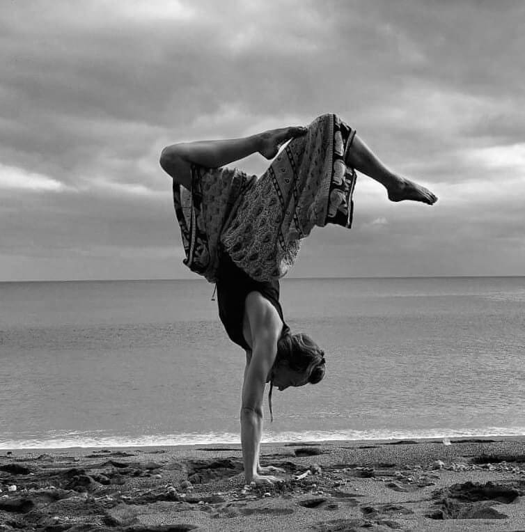 Tea Sculac yoga posture, beach black white, azoresyoga